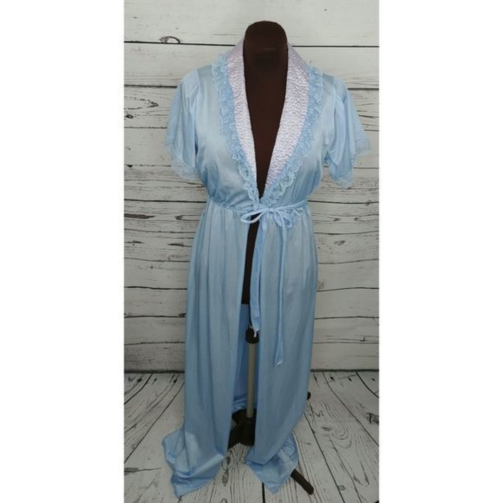 Vintage Previews Blue Nylon‎ Lace Robe